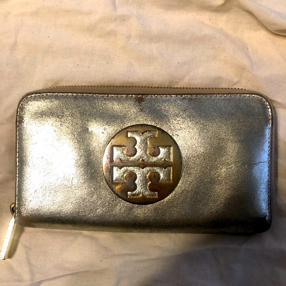 Metallic Tory Burch Wallet